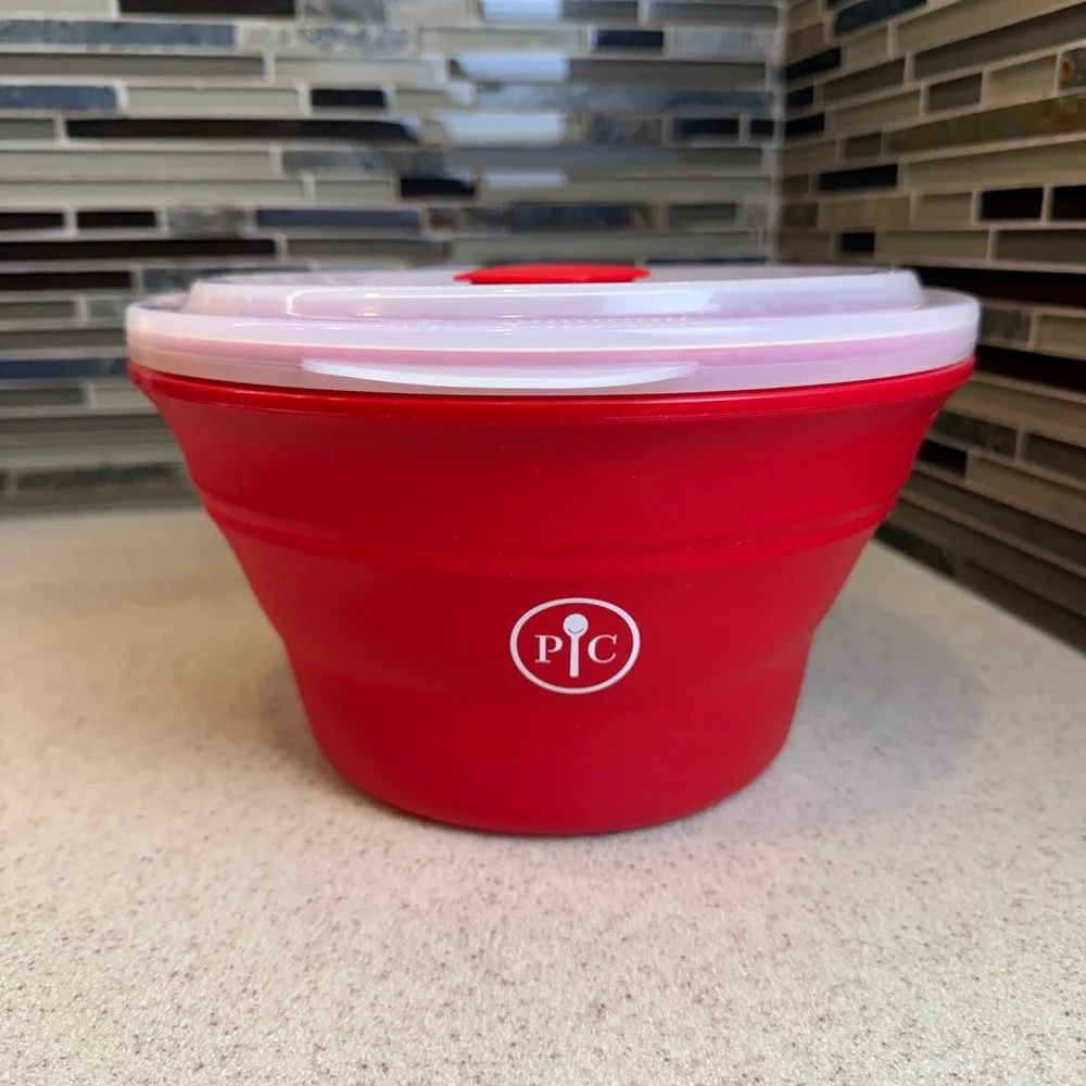 Pampered Chef Microwave Popcorn Maker Red Silicone Collapsible Bowl with Lid